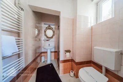 8-Zimmer-Gewerbeimmobilie mieten in Bruck-Mürzzuschlag – 1 390 m², € 5.300 – Bild 71 von 98