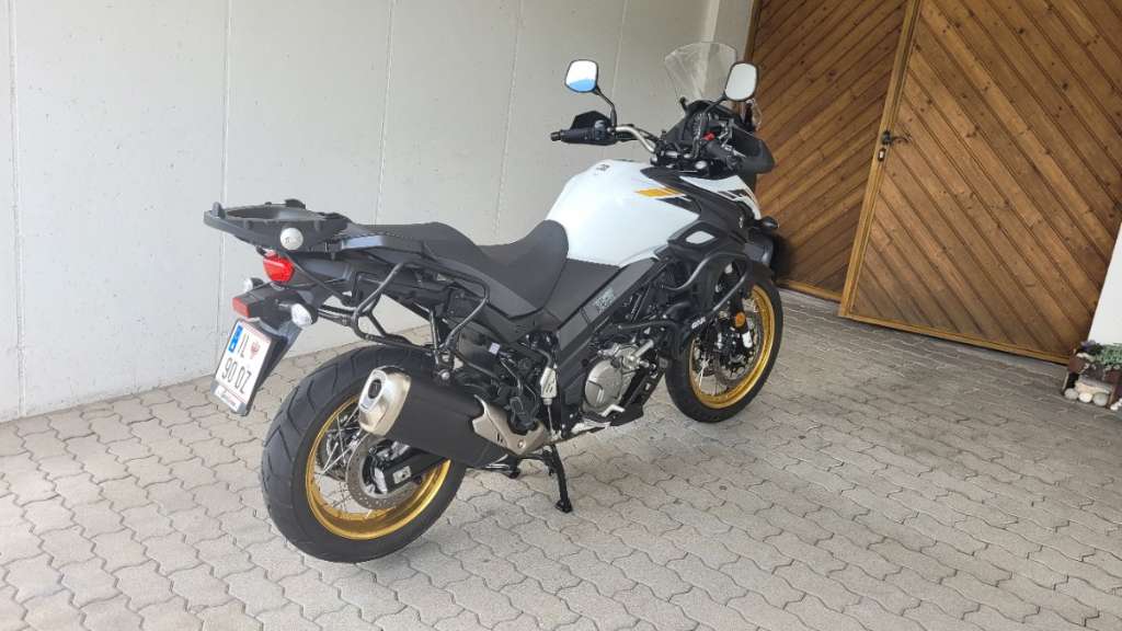 Suzuki V-Strom Dl 650 xt Tourer