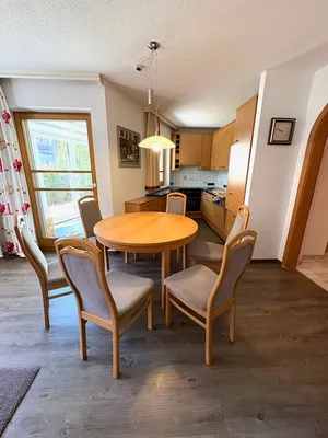 3-Zimmer-Wohnung mieten in Innsbruck-Land – 80 m², € 1.979 – Bild 4 von 27