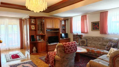 11-Zimmer-Haus kaufen in Neunkirchen – 300 m², € 589.000 – Bild 20 von 36