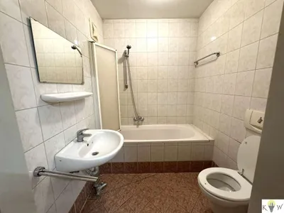 20-Zimmer-Haus kaufen in Neusiedl am See – 1 180 m², € 529.000 – Bild 19 von 34