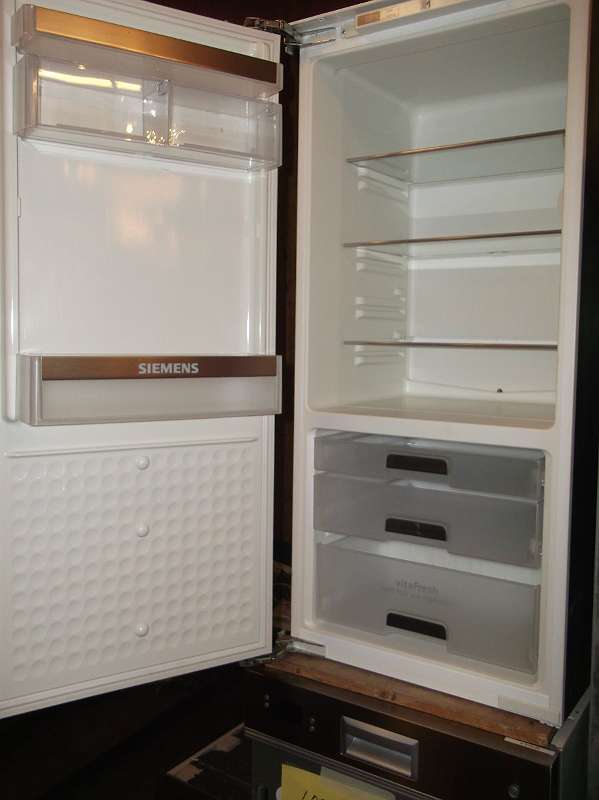 WIR KAUFEN KÜHLSCHRÄNKE, KÜHLKOMBINATIONRN, GEFRIERSCHRÄNKE