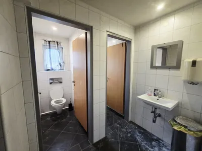3-Zimmer-Gewerbeimmobilie mieten in Villach Land – 150 m², € 1.000 – Bild 16 von 18