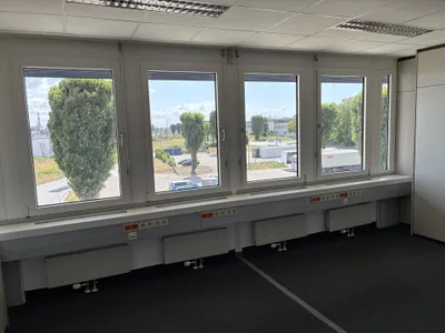 Gewerbeimmobilie mieten in Bruck an der Leitha – 174 m², € 2.088 – Bild 2 von 9