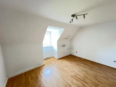 1-Zimmer-Wohnung mieten in Steyr – 28 m², € 320 – Bild 3 von 8