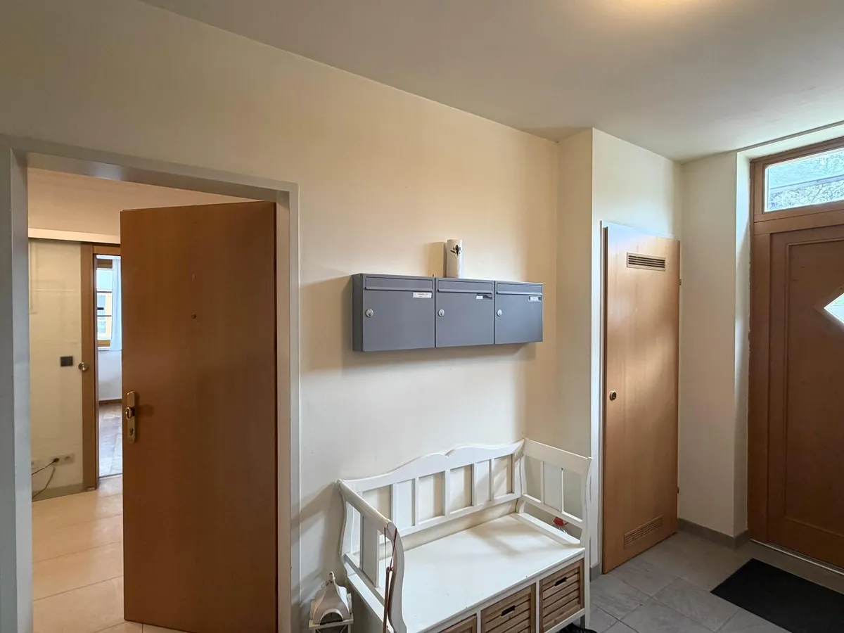 Exklusive Wohneinheit im Eckreihenhaus mit Luxusgarten & Pool // Exclusive unit in a corner townhouse with a luxurious garden and pool // - Ansicht 3