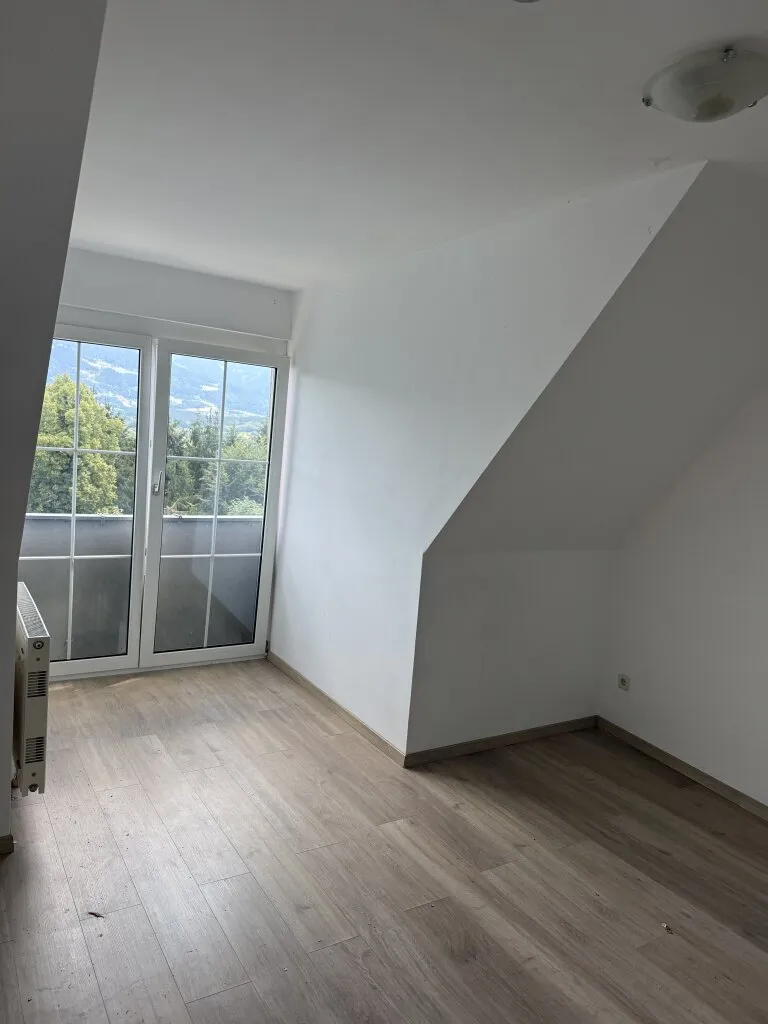 Charmante 2-Zi-Wohnung in St. Andrä, gepflegt, Fernblick, Top Lage für 74.000 EUR – pohled 3