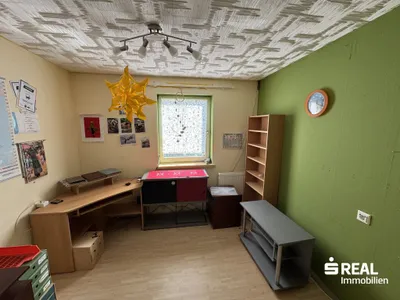 Haus kaufen in Eferding – 230 m², € 270.000 – Bild 13 von 17