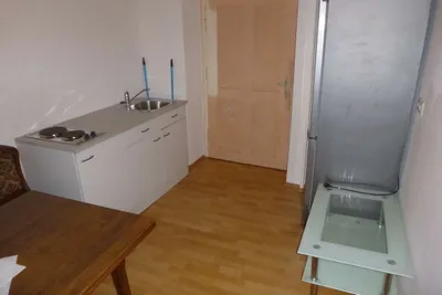 2-Zimmer-Wohnung mieten in Sankt Pölten Land – 42 m², € 496 – Bild 2 von 10