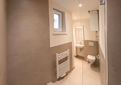 2-Zimmer-Wohnung mieten in Salzburg Stadt – 32 m², € 1.090 – Bild 3 von 10