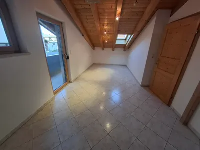 3-Zimmer-Wohnung mieten in Innsbruck-Land – 80 m², € 1.560 – Bild 13 von 18