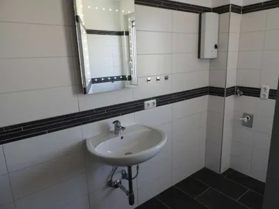 7-Zimmer-Gewerbeimmobilie kaufen in Wiener Neustadt – 353 m², € 670.000 – Bild 29 von 39