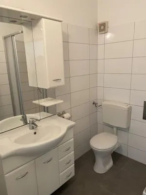 1-Zimmer-Wohnung mieten in Linz – 32 m², € 533 – Bild 7 von 7