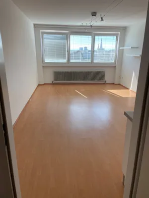 1-Zimmer-Wohnung mieten in Linz – 32 m², € 533 – Bild 2 von 7
