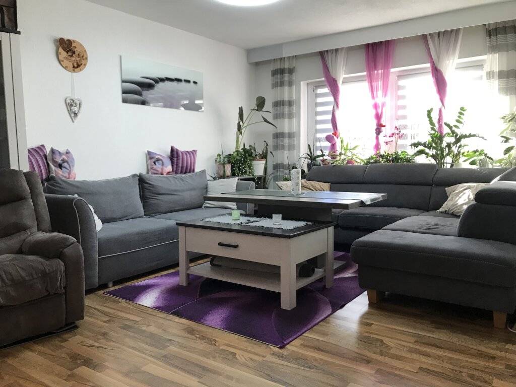 Zentral gelegene 4-Zimmer-Wohnung mit West-Balkon in Landeck zu kaufen - Ansicht 3
