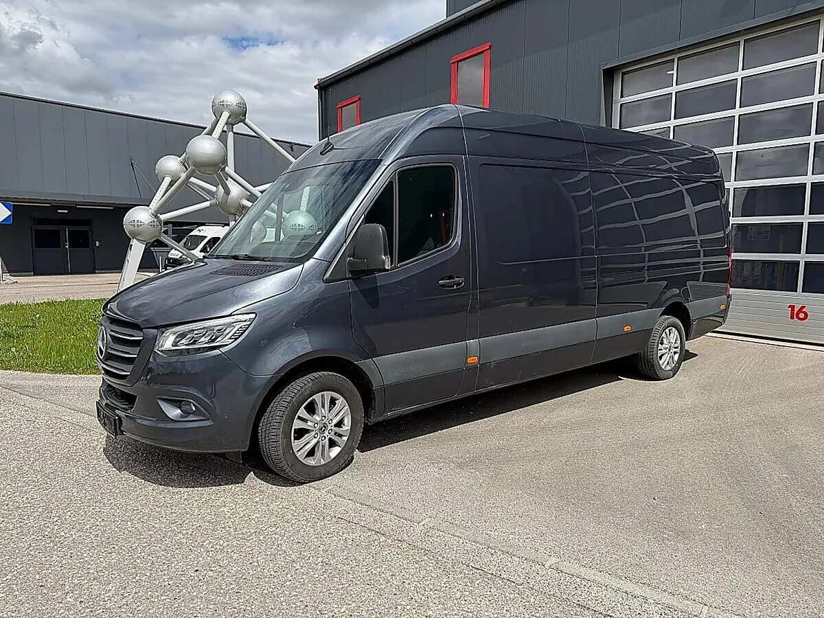 Mercedes-Benz Sprinter