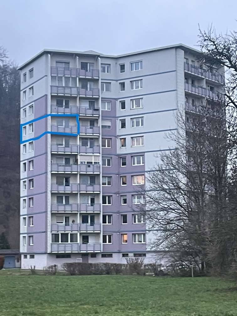 Stilvolle, voll möblierte 3-Zimmer-Wohnung mit Balkon in Timelkam Hochhausstraße 5 / ideal für Senioren - Paare - Ansicht 2