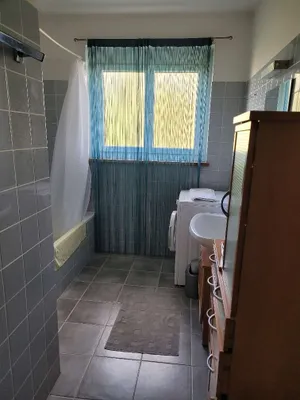 3-Zimmer-Wohnung mieten in Gmunden – 90 m², € 1.180 – Bild 9 von 14