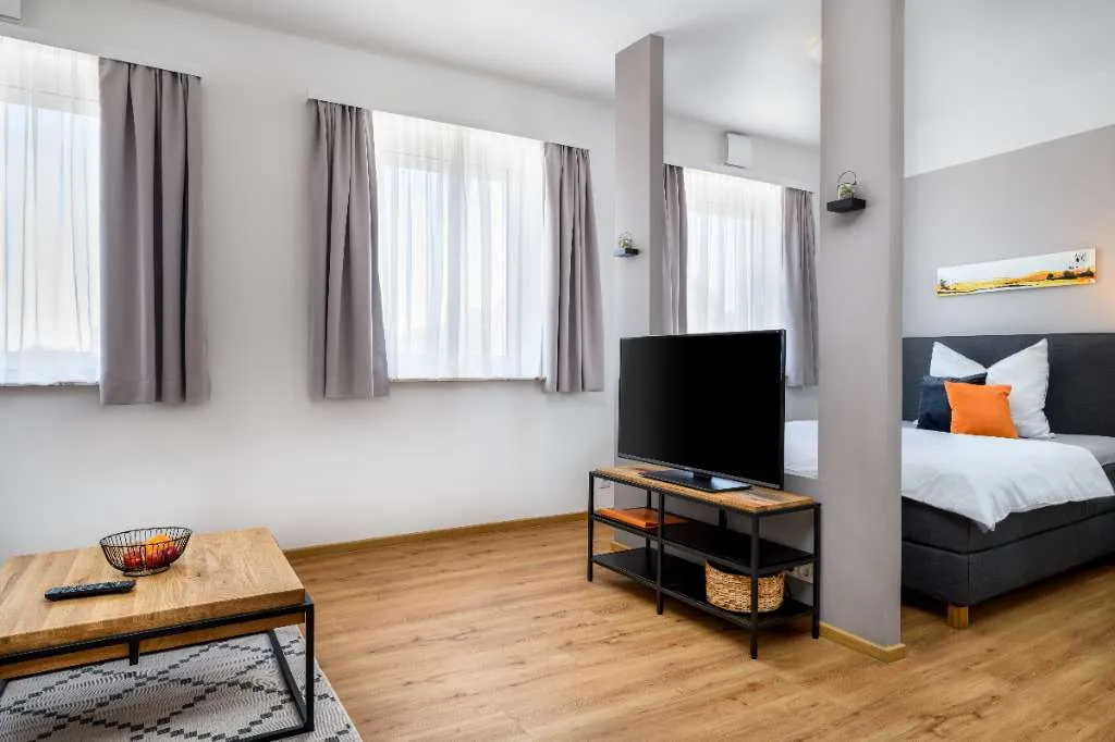 ALL-INCLUSIVE-Miete, vollmöbliertes Apartment COMFORT Top13 mit Klima - Ansicht 3