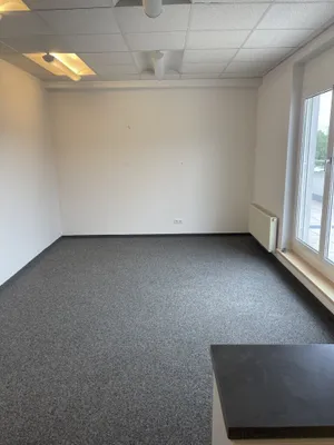 5-Zimmer-Gewerbeimmobilie mieten in Baden – 120 m², € 1.781 – Bild 12 von 17