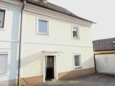 6-Zimmer-Haus kaufen in Wolfsberg – 180 m², € 225.000 – Bild 2 von 13