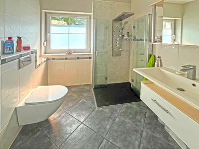 6-Zimmer-Haus kaufen in Sankt Pölten Land – 160 m², € 550.000 – Bild 12 von 20