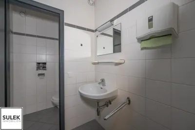 13-Zimmer-Gewerbeimmobilie mieten in Wien – 424 m², € 3.749 – Bild 22 von 24