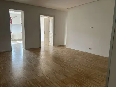 Gewerbeimmobilie mieten in Wien – 248 m², € 15 – Bild 4 von 9