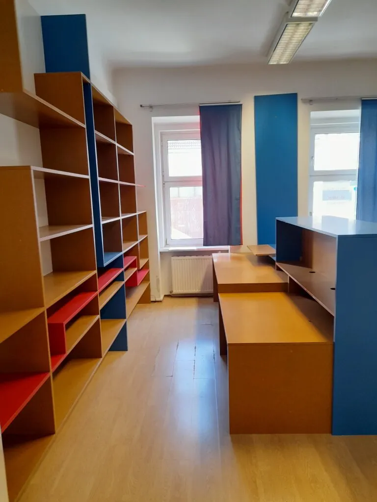 *provisionsfrei - direkt vom Eigentümer* zentrale Lage in Gersthof - rund 140m² im Hochparterre für Wohn- und Geschäftszwecke gut geeignet - Ansicht 3