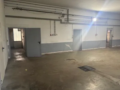 4-Zimmer-Gewerbeimmobilie mieten in Baden – 170 m², € 3.600 – Bild 9 von 20