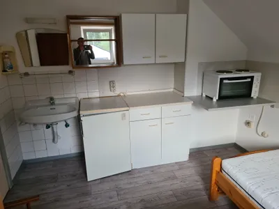 1-Zimmer-Wohnung mieten in Kirchdorf an der Krems – 18 m², € 350 – Bild 2 von 4
