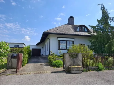 7-Zimmer-Haus kaufen in Mistelbach – 250 m², € 550.000 – Bild 1 von 6