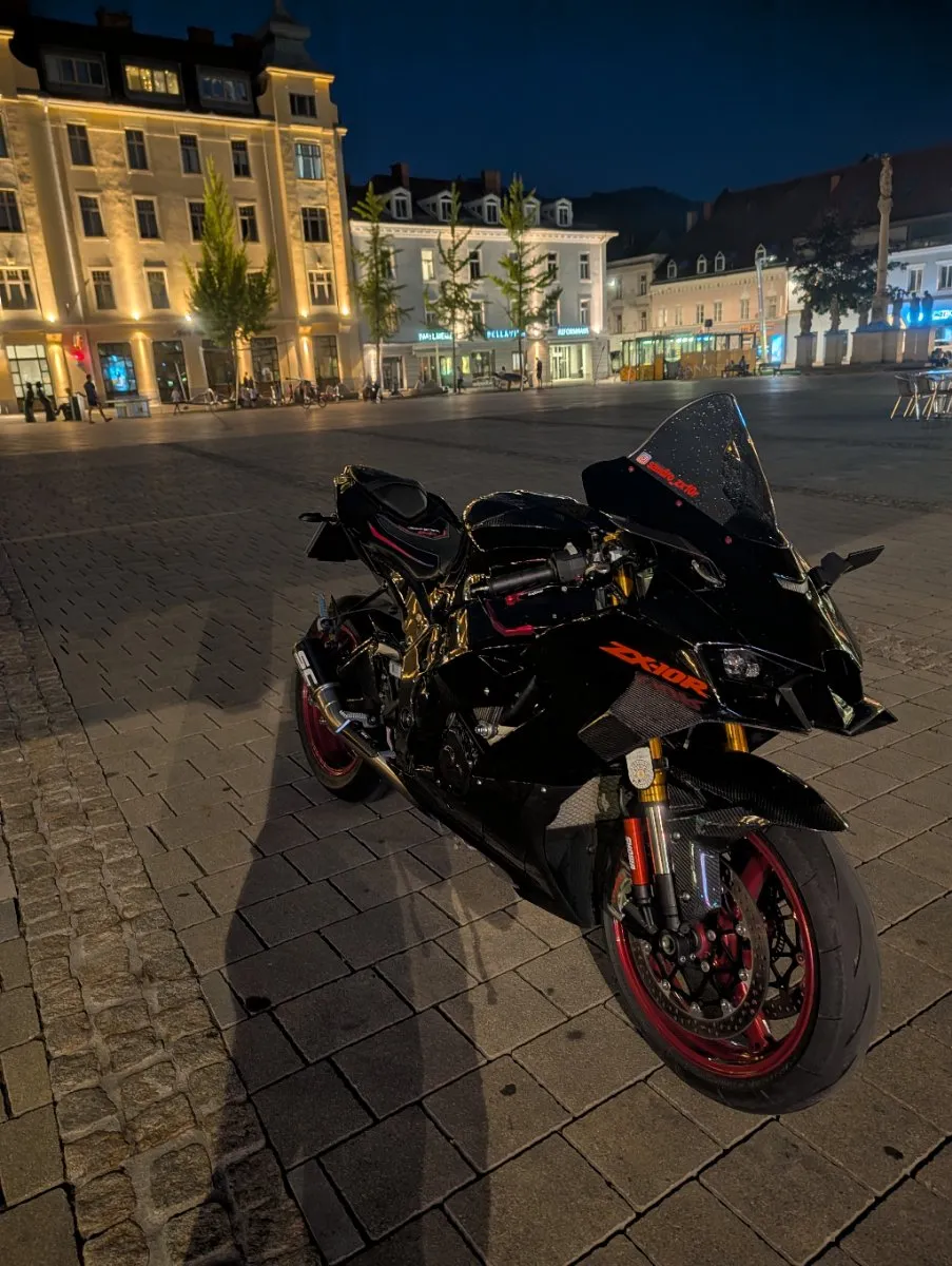 Kawasaki ZX