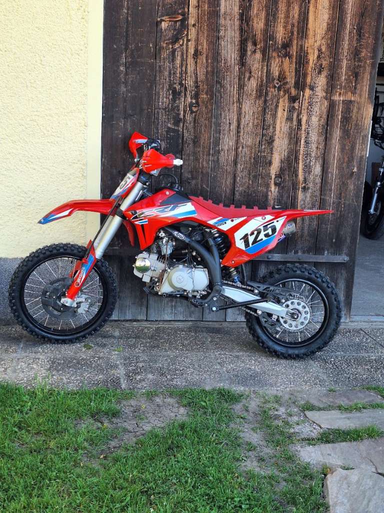 Apollo rxf 125 Motocross