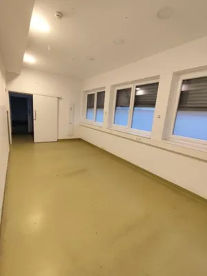 12-Zimmer-Gewerbeimmobilie mieten in Neusiedl am See – 474 m², € 13 – Bild 18 von 22