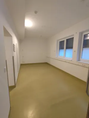 12-Zimmer-Gewerbeimmobilie mieten in Neusiedl am See – 474 m², € 13 – Bild 20 von 22