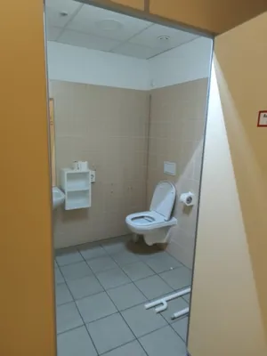 12-Zimmer-Gewerbeimmobilie mieten in Neusiedl am See – 474 m², € 13 – Bild 12 von 22