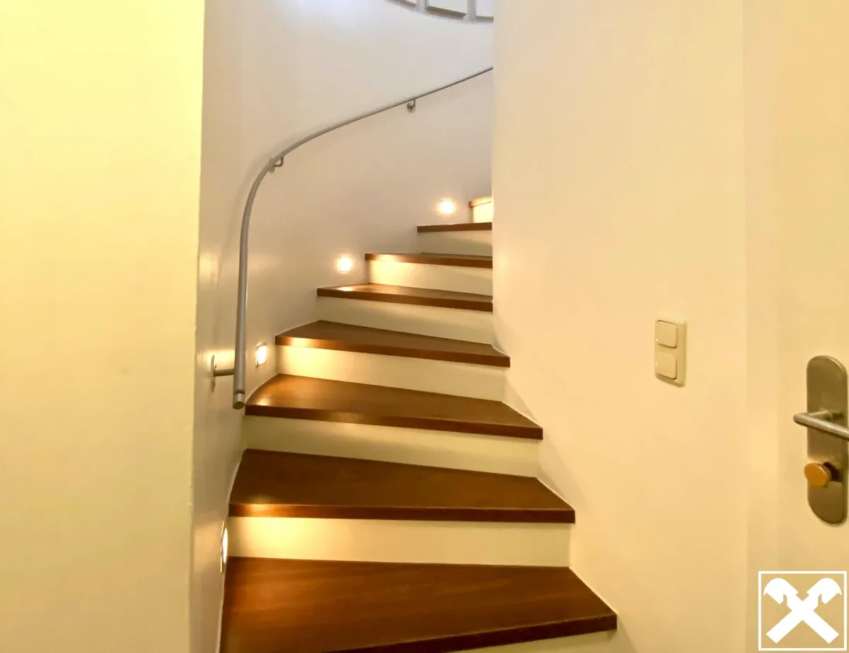 Panoramablick helle Dachgeschosswohnung - Ansicht 3