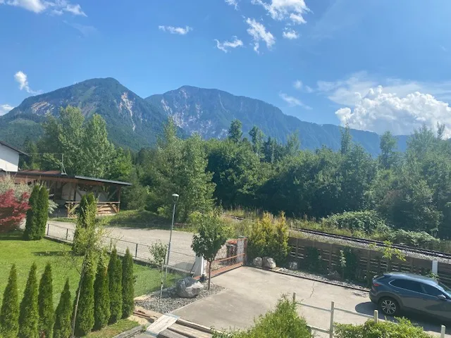 Karawankenblick: Haus mit 2 Wohneinheiten auf 1.205 m² Grund - privat - Widok 2