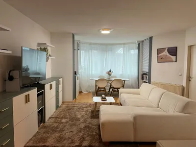 2-Zimmer-Wohnung mieten in Wels – 58 m², € 786 – Bild 2 von 10