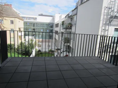 gemütliche 2-Zimmer-Wohnung in perfekter Hetzdenforfer Lage – Bild 3