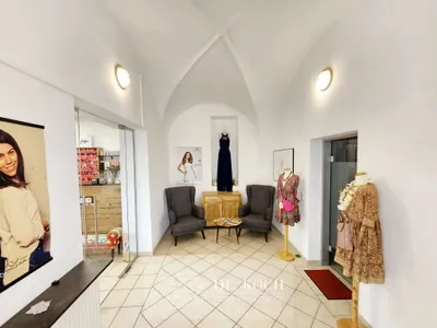 Gewerbeimmobilie kaufen in Korneuburg – 124 m², € 279.000 – Bild 2 von 4
