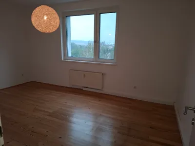 2-Zimmer-Wohnung mieten in Linz Land – 65 m², € 750 – Bild 3 von 8
