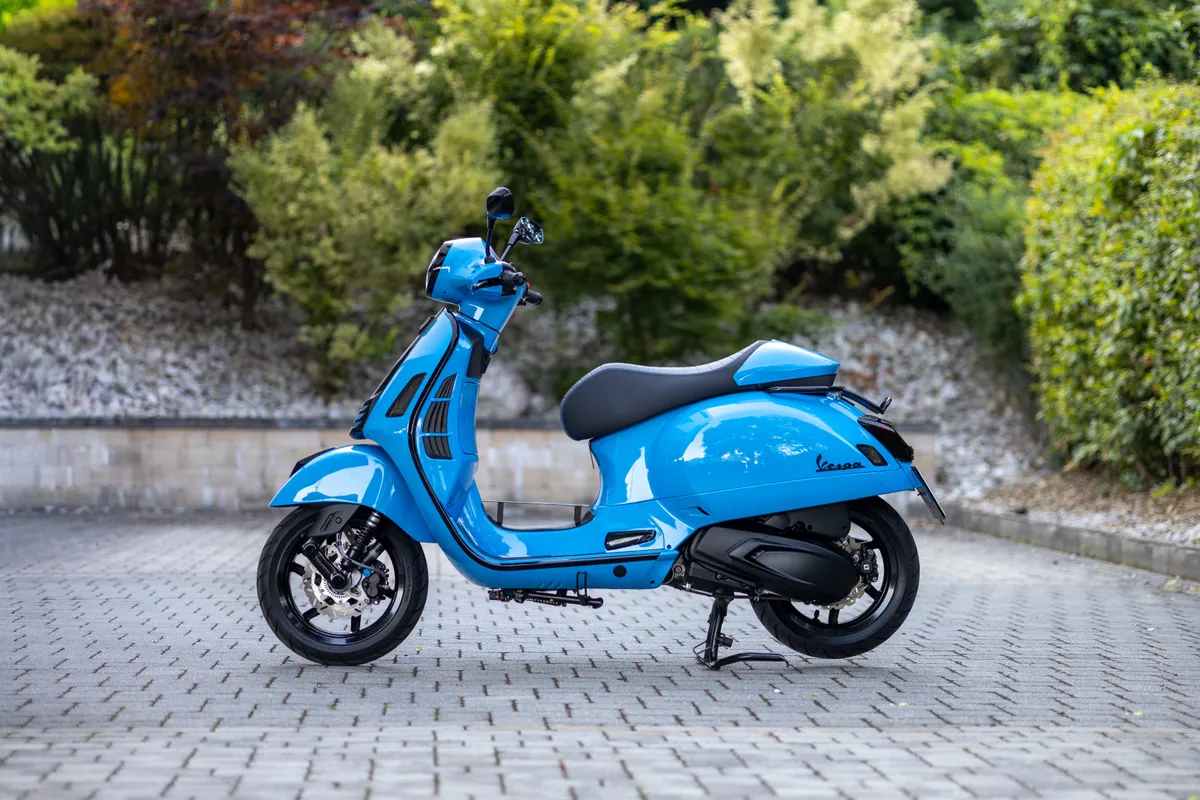 Vespa GTS