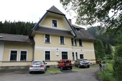 3-Zimmer-Wohnung mieten in Leoben – 69,25 m², € 573 – Bild 2 von 3