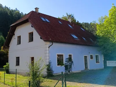 13-Zimmer-Haus kaufen in Wiener Neustadt Land – 270 m², € 290.000 – Bild 2 von 28