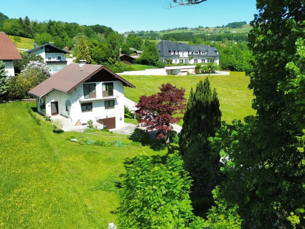 Seltene leistbare Gelegenheit am Traunsee! Wohnen in Traumlage Nähe öffentl. Badeplatz, Traunsee- & Traunsteinblick Hessenberg in Altmünster / Traunkirchen - Ansicht 2
