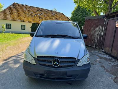 Mercedes-Benz Vito IN GUTEN ZUSTAND NEUES PICKERL Transporter / Kastenwagen