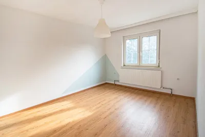 5-Zimmer-Immobilie kaufen in Melk – 155 m², € 173.000 – Bild 7 von 9