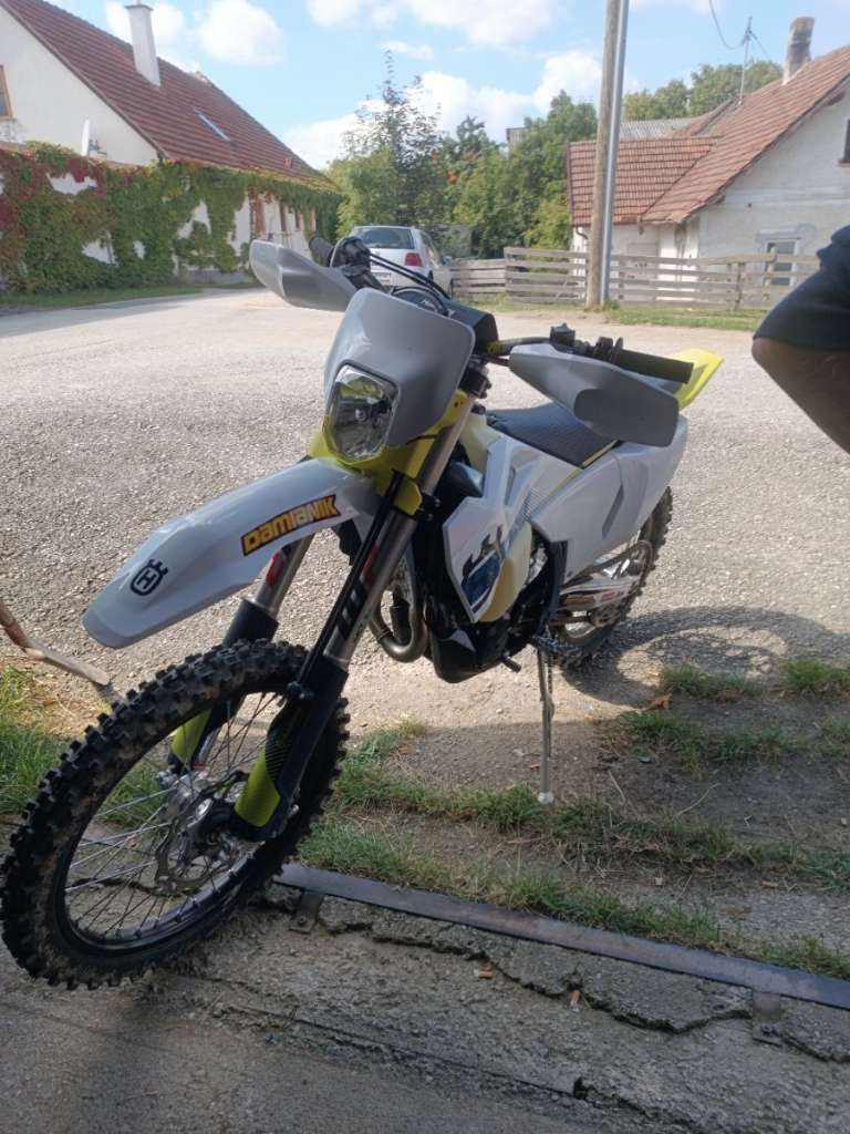 Husqvarna TE 4t Enduro